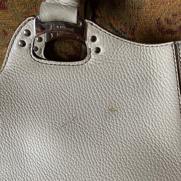Vintage Tod’s Leather Handbag - Picture 11 of 16